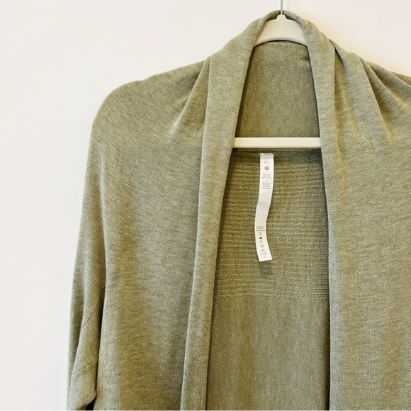 Lululemon Cashlu Knit Wrap Womens Rosemary Green Open Front Waterfall Size M/L - Picture 4 of 7